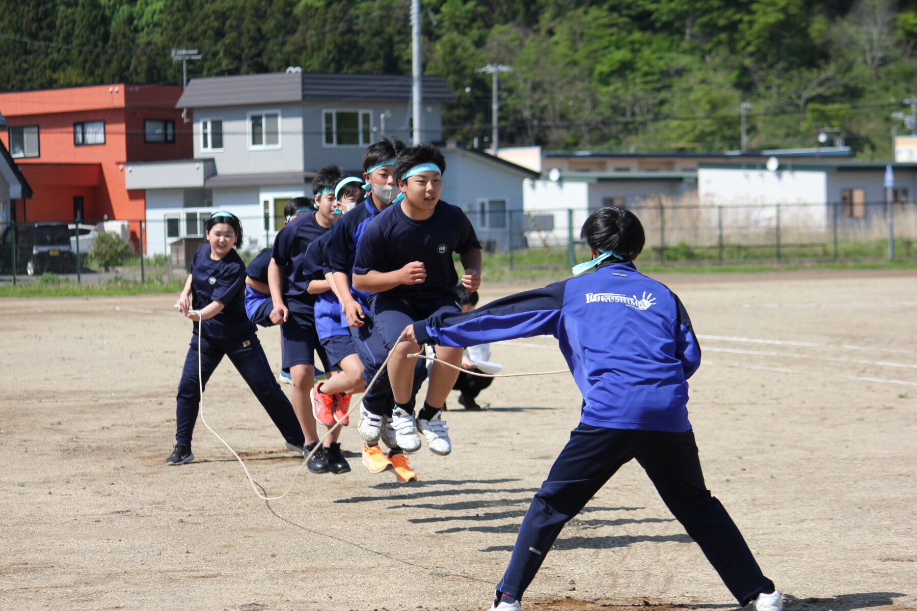 福中五輪練習　～長縄跳び 3枚目写真