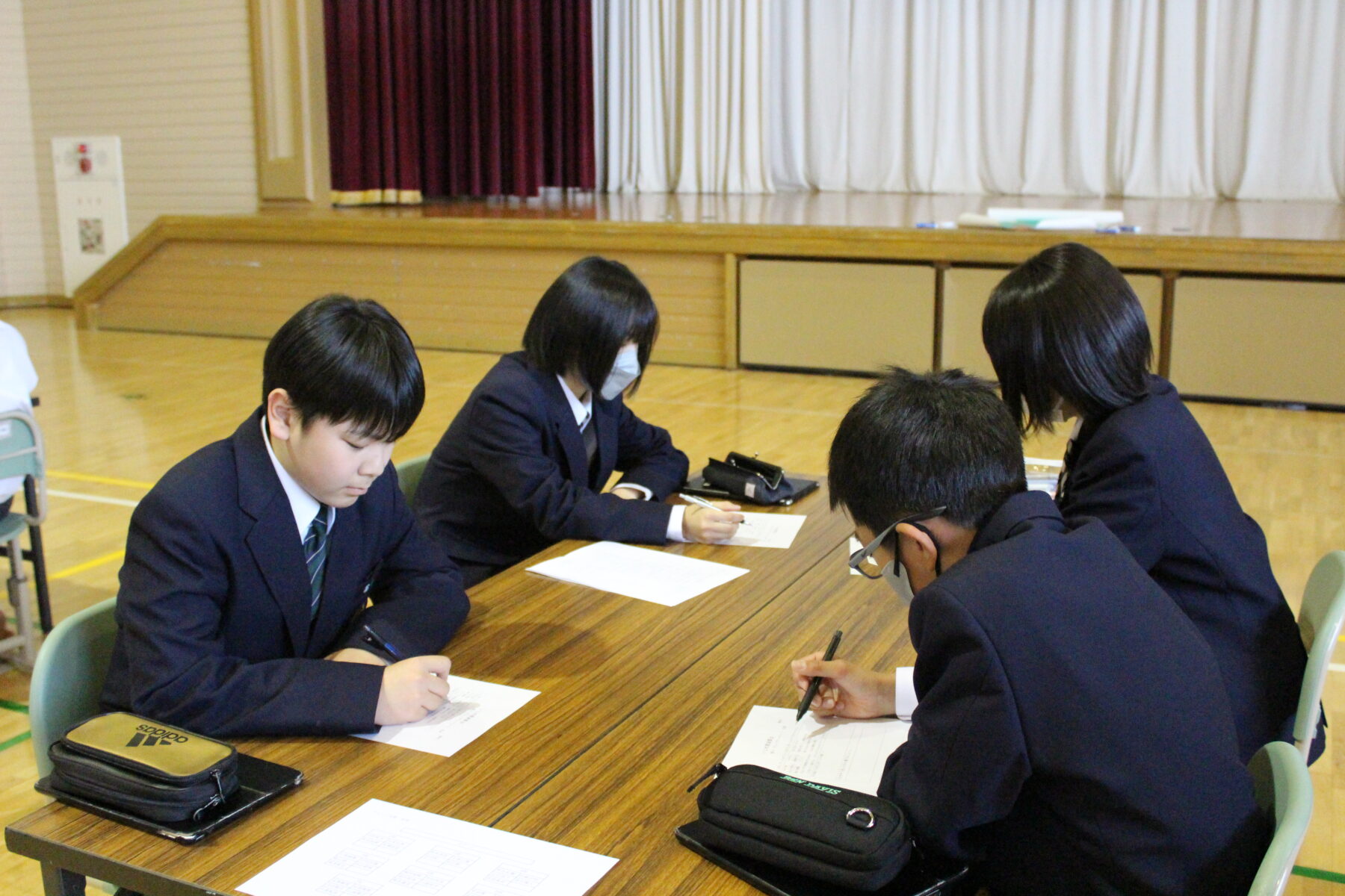 いじめ撲滅集会　その１ 2枚目写真