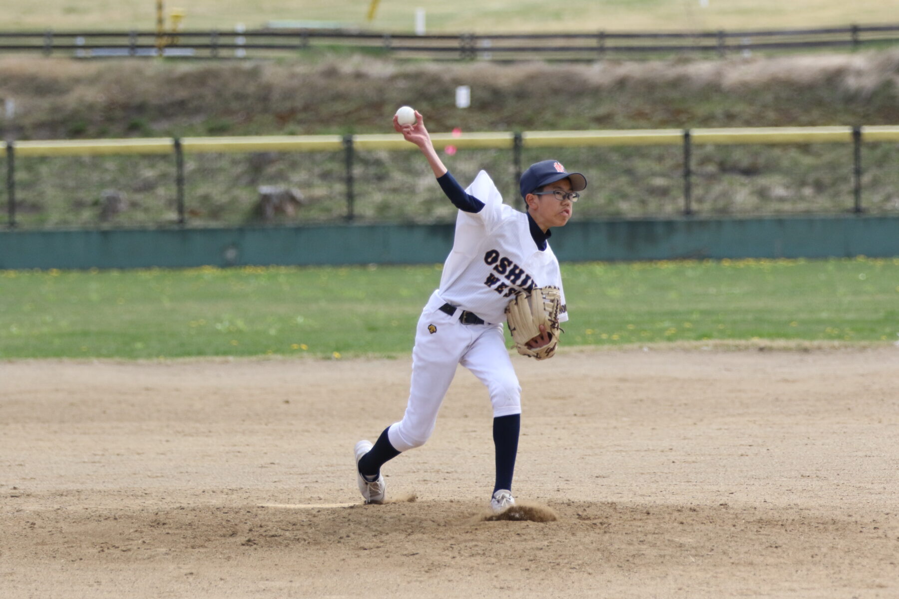 渡島中学校春季軟式野球交流大会１ 8枚目写真