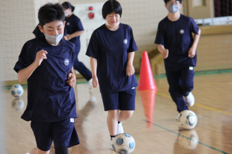 サッカー　１年生もがんばります