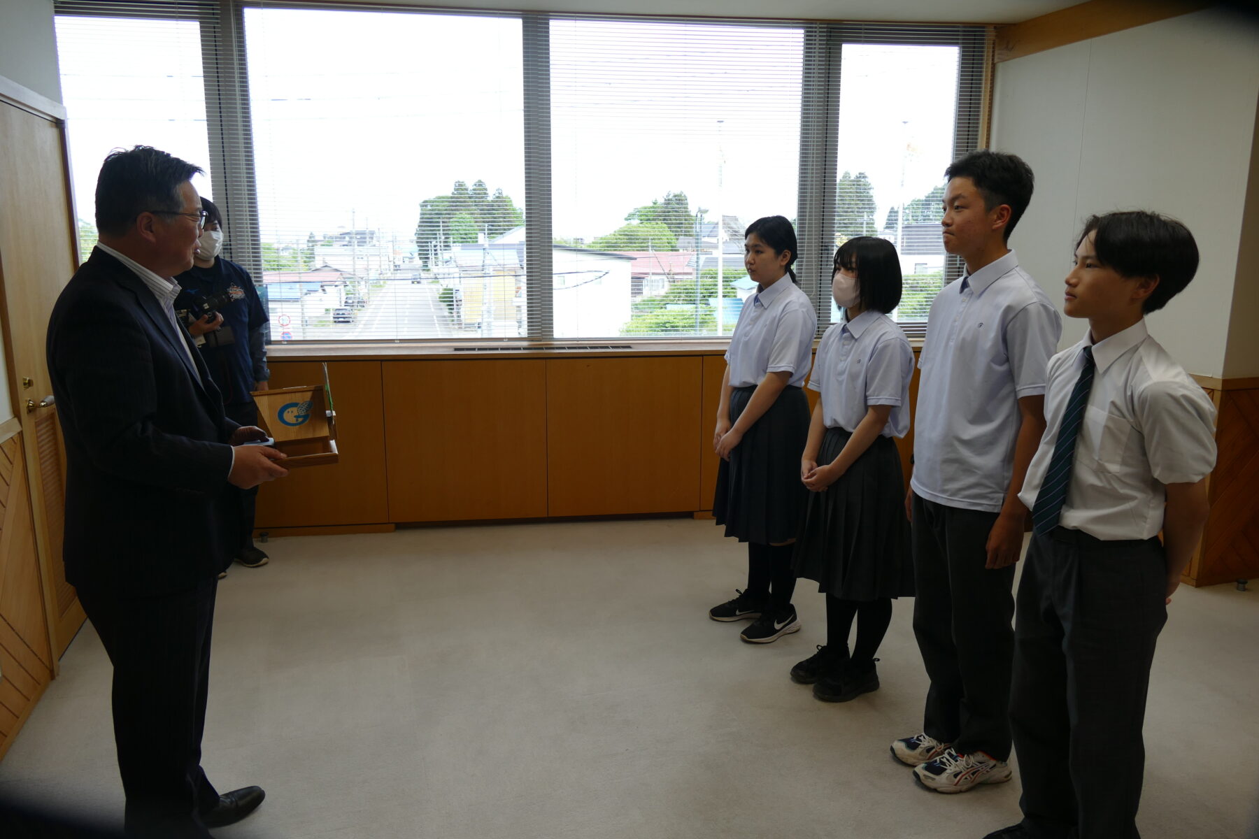 緑の羽根募金贈呈式 5枚目写真