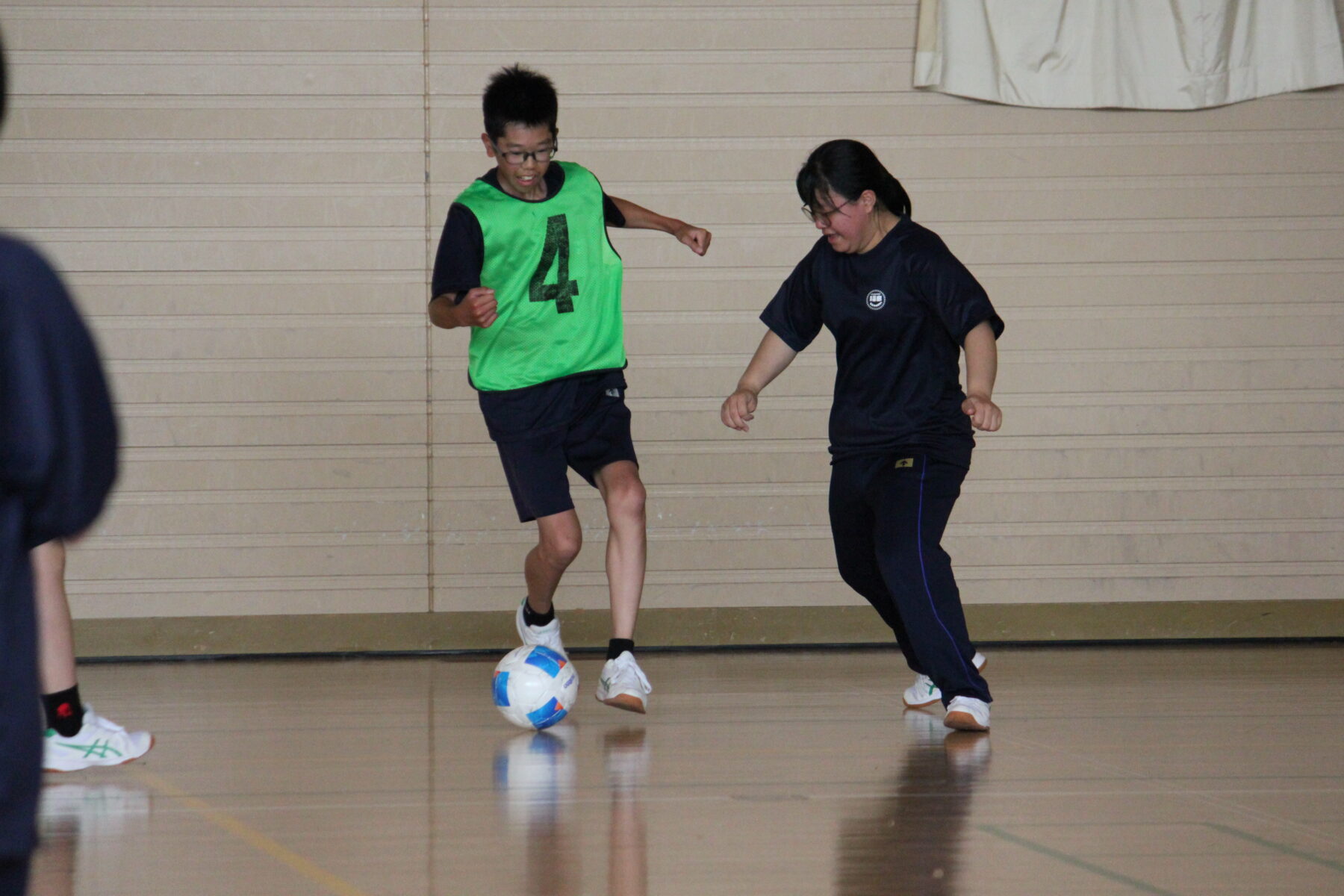 サッカー　１年生 5枚目写真