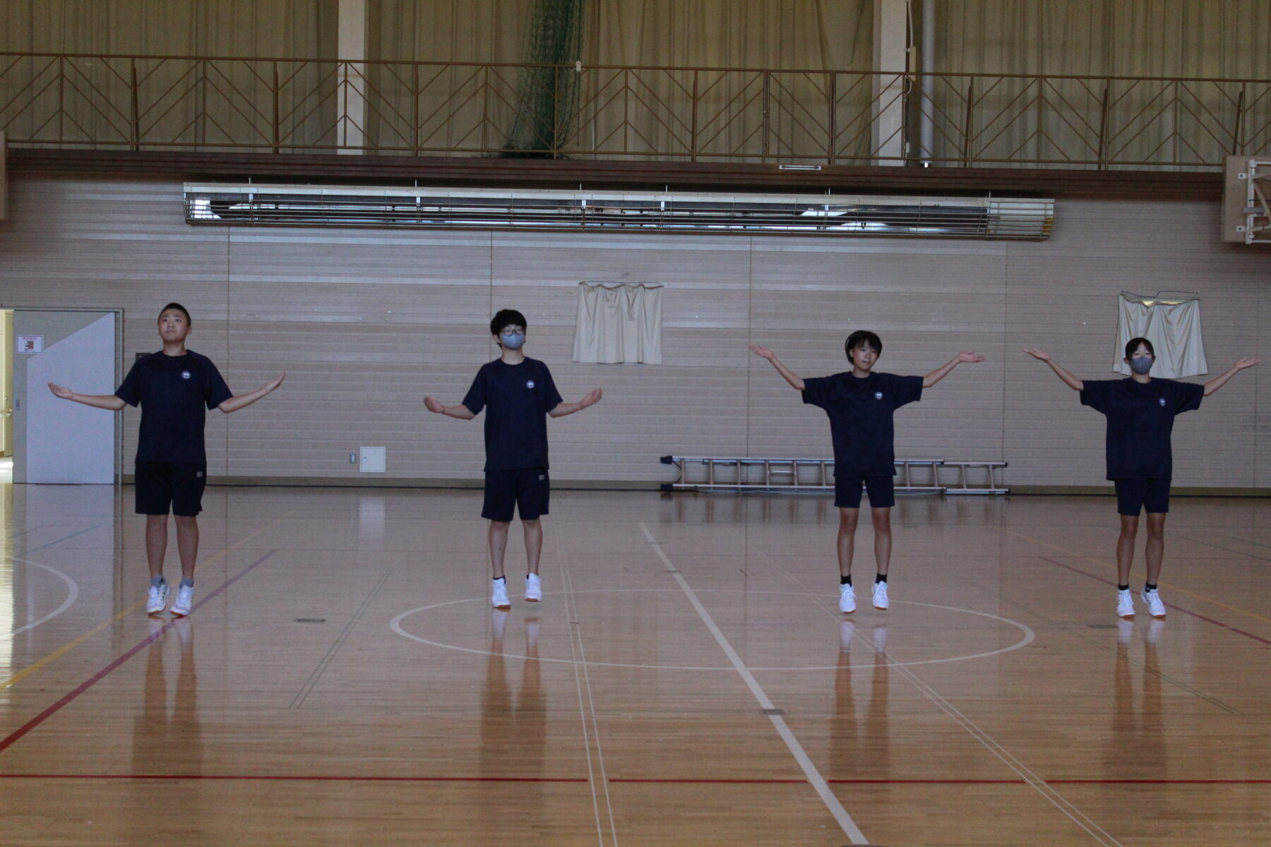 踊るテスト 9枚目写真