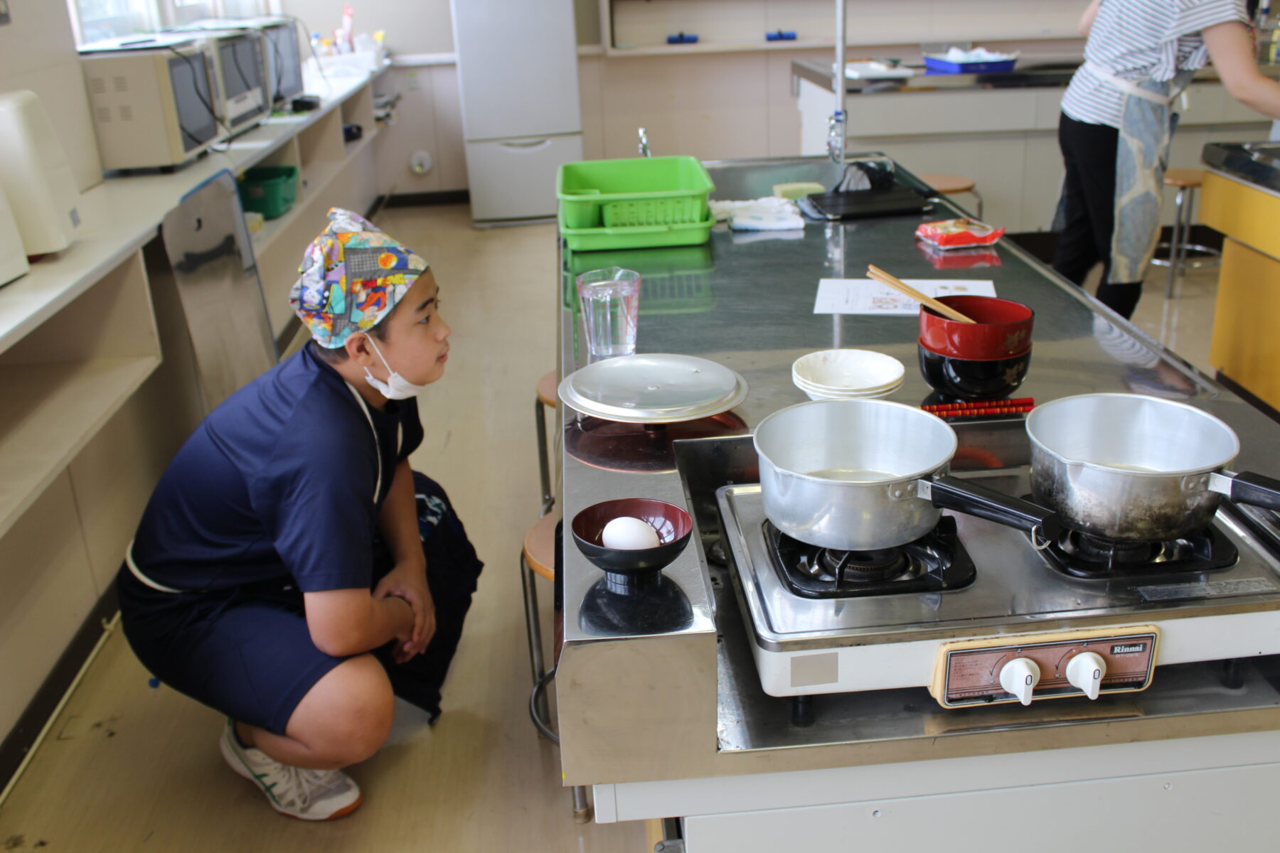 自立活動　調理実習「おいしいラーメンをつくろう」 5枚目写真