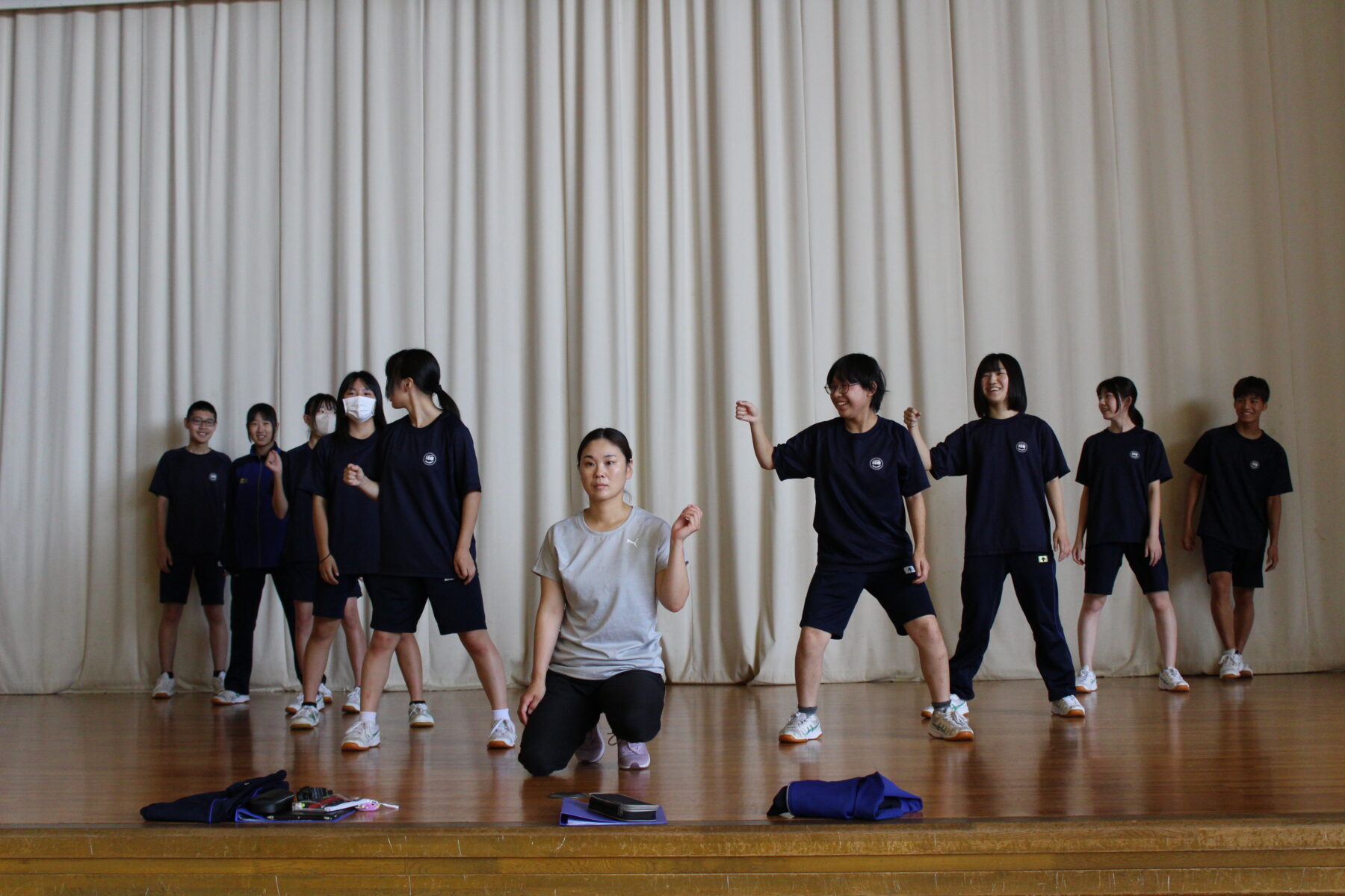 ３年生もステージ練習 7枚目写真