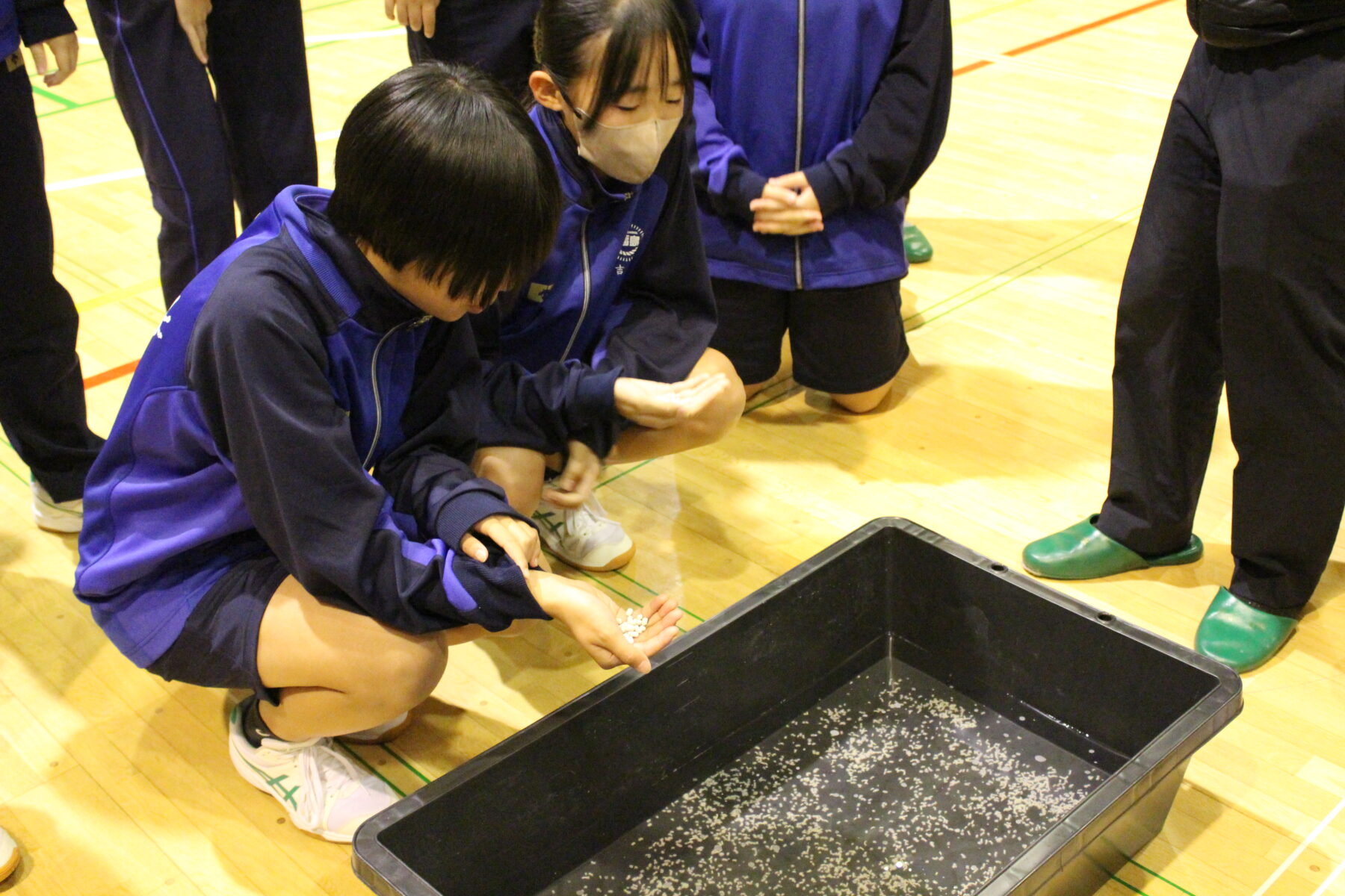 黒米体験　クミアイ化学工業さんの講演 9枚目写真