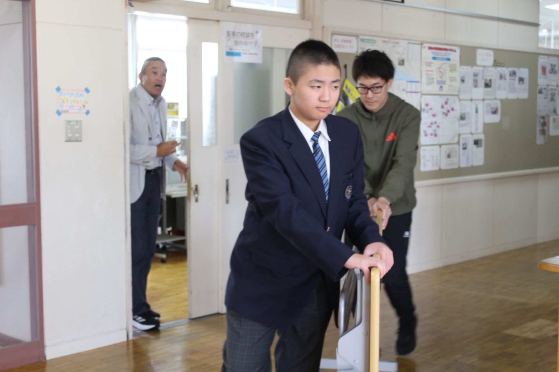 藝術祭　販売会準備 7枚目写真