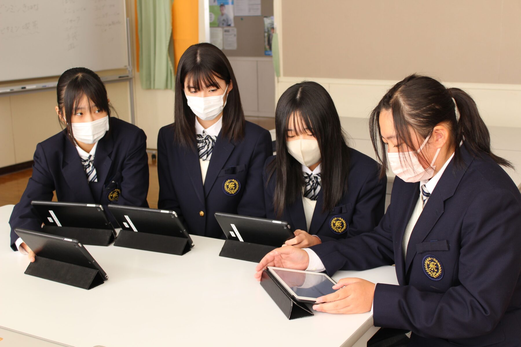 中学校と高校合同オンライン授業 8枚目写真