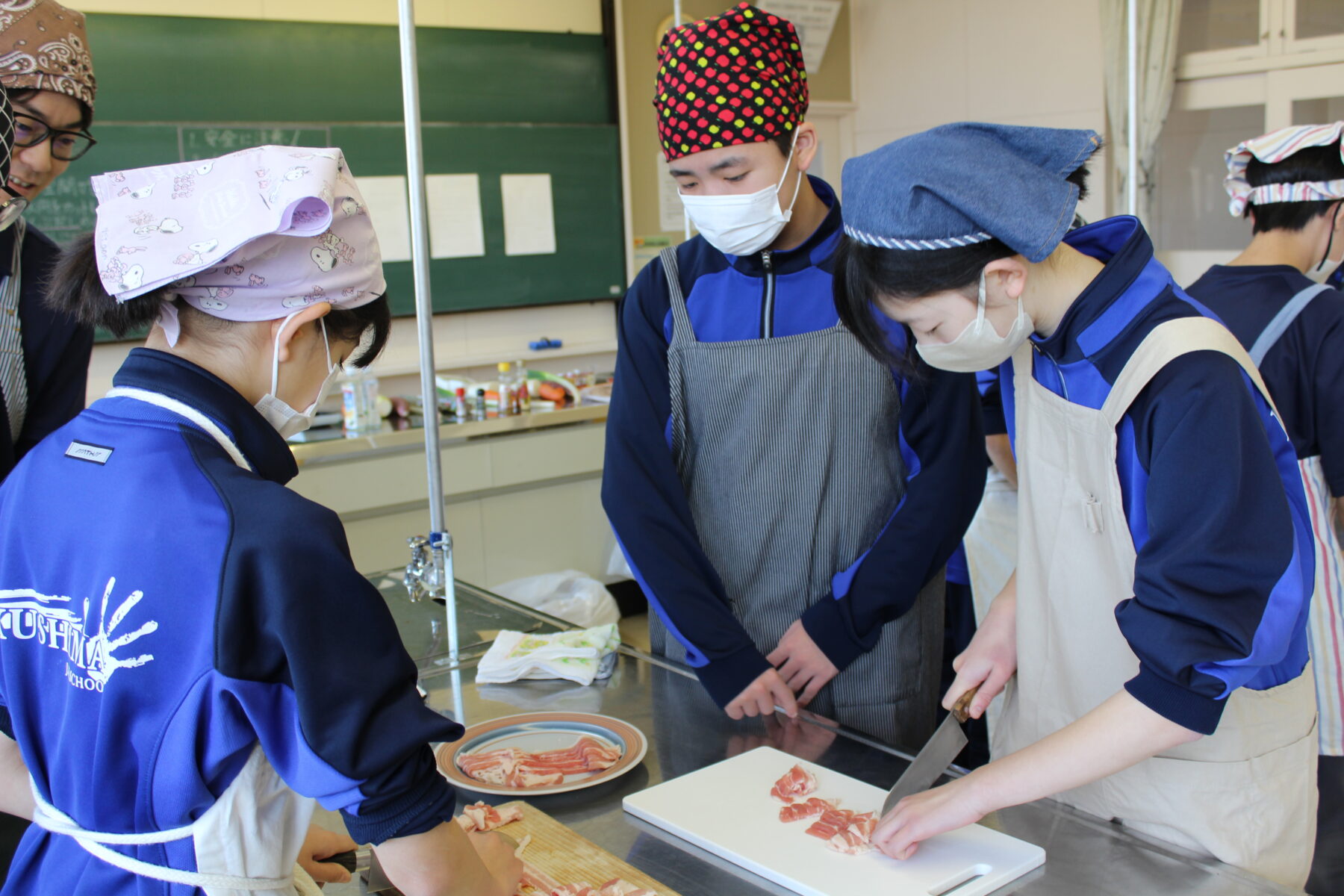 調理実習　１年生 4枚目写真