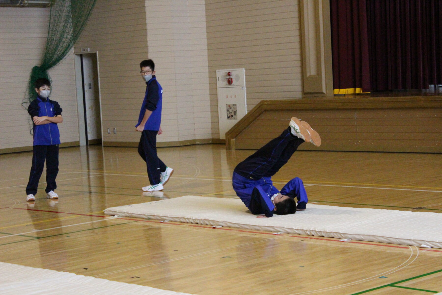 器械運動 3枚目写真