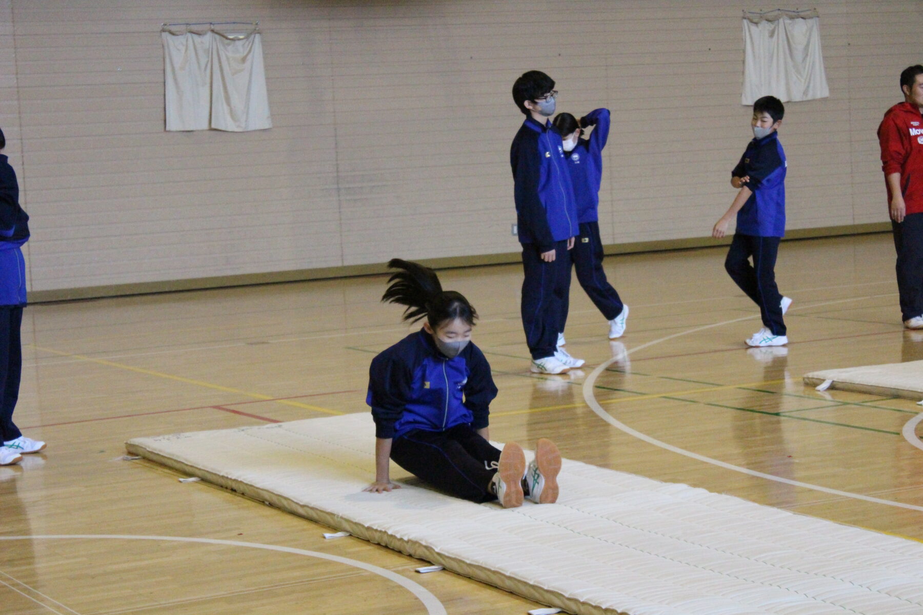 器械運動 10枚目写真