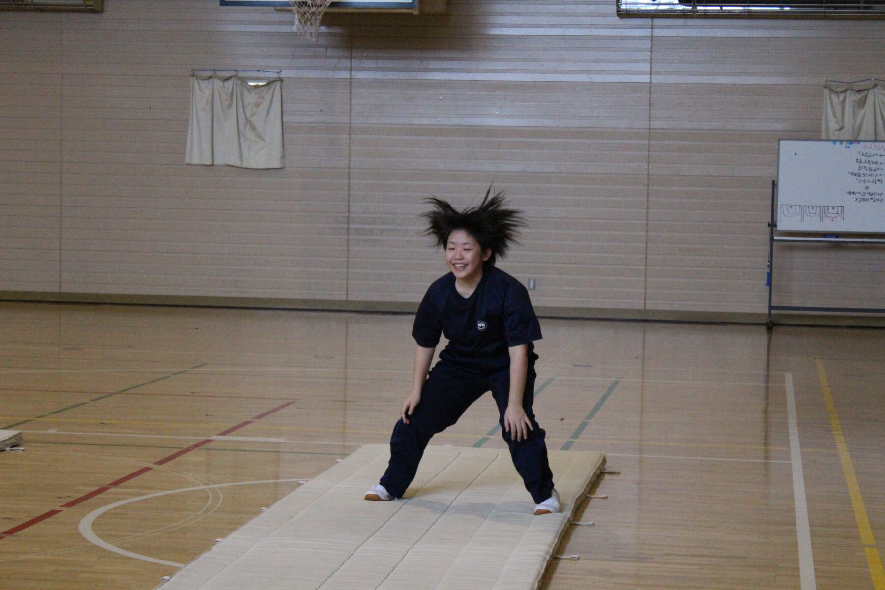 器械運動　連続技のテスト 10枚目写真