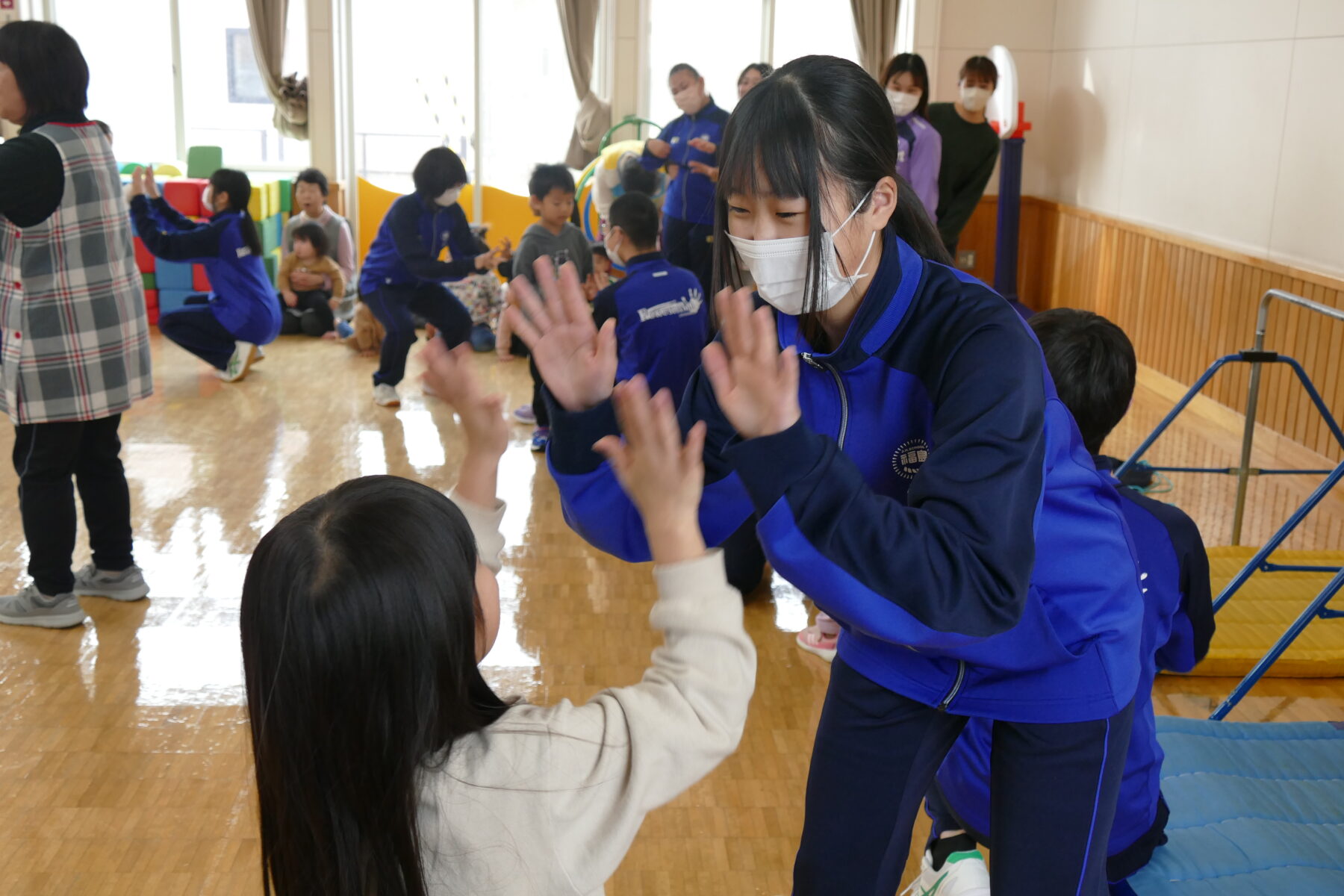 ３年家庭科　保育実習 8枚目写真