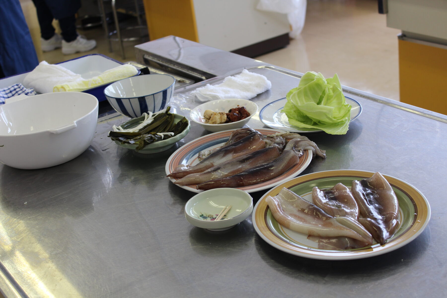 ３年総合的な学習の時間　郷土料理体験 1枚目写真