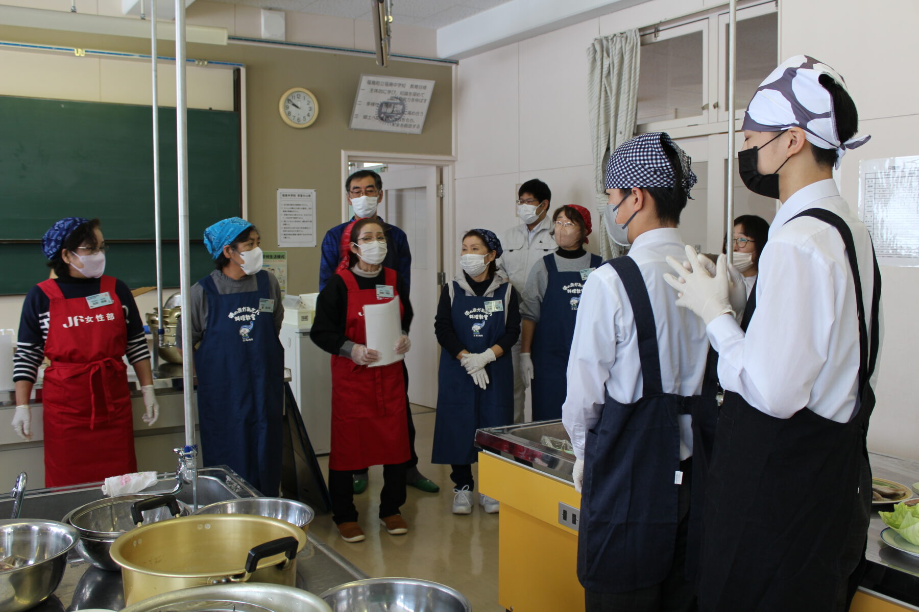 ３年総合的な学習の時間　郷土料理体験 4枚目写真