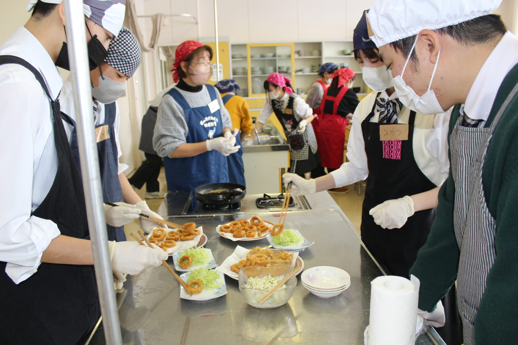 ３年総合的な学習の時間　郷土料理体験その５ 10枚目写真