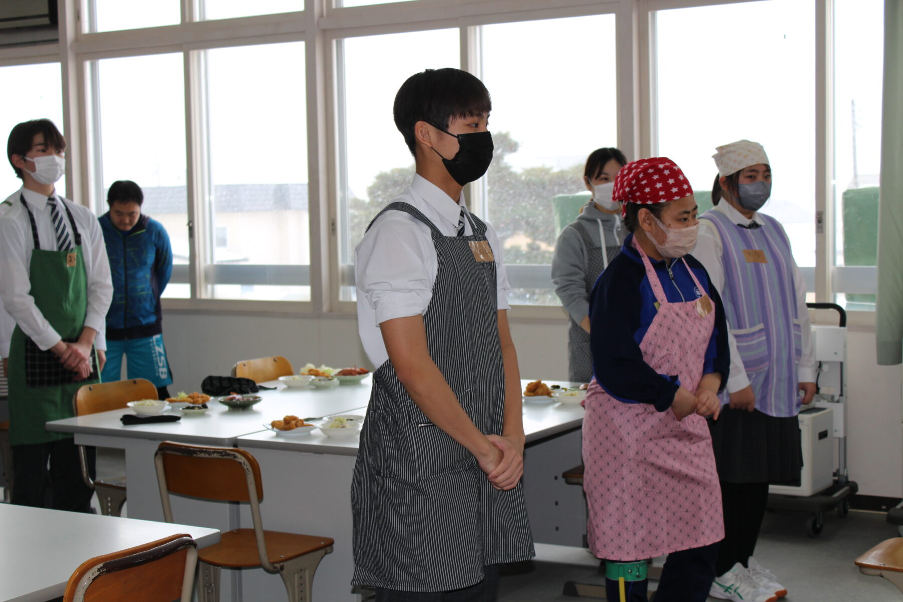 ３年総合的な学習の時間　郷土料理体験その６ 2枚目写真