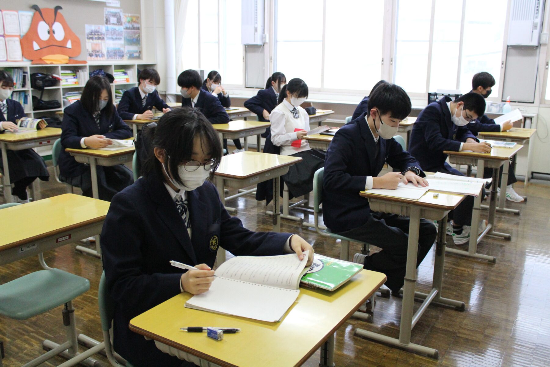 本日は学力テスト 1枚目写真