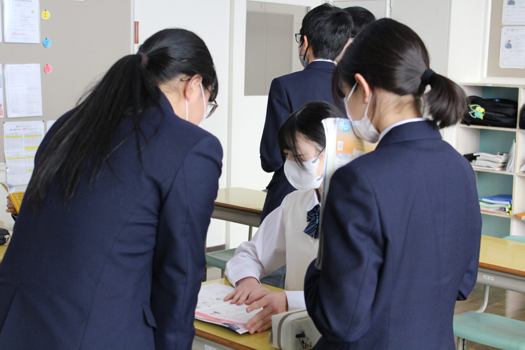 昼休みの福中生 8枚目写真