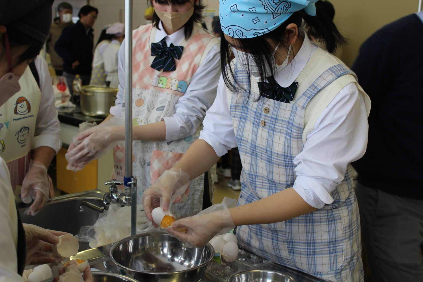 郷土料理体験　１・２年生　その５ 6枚目写真