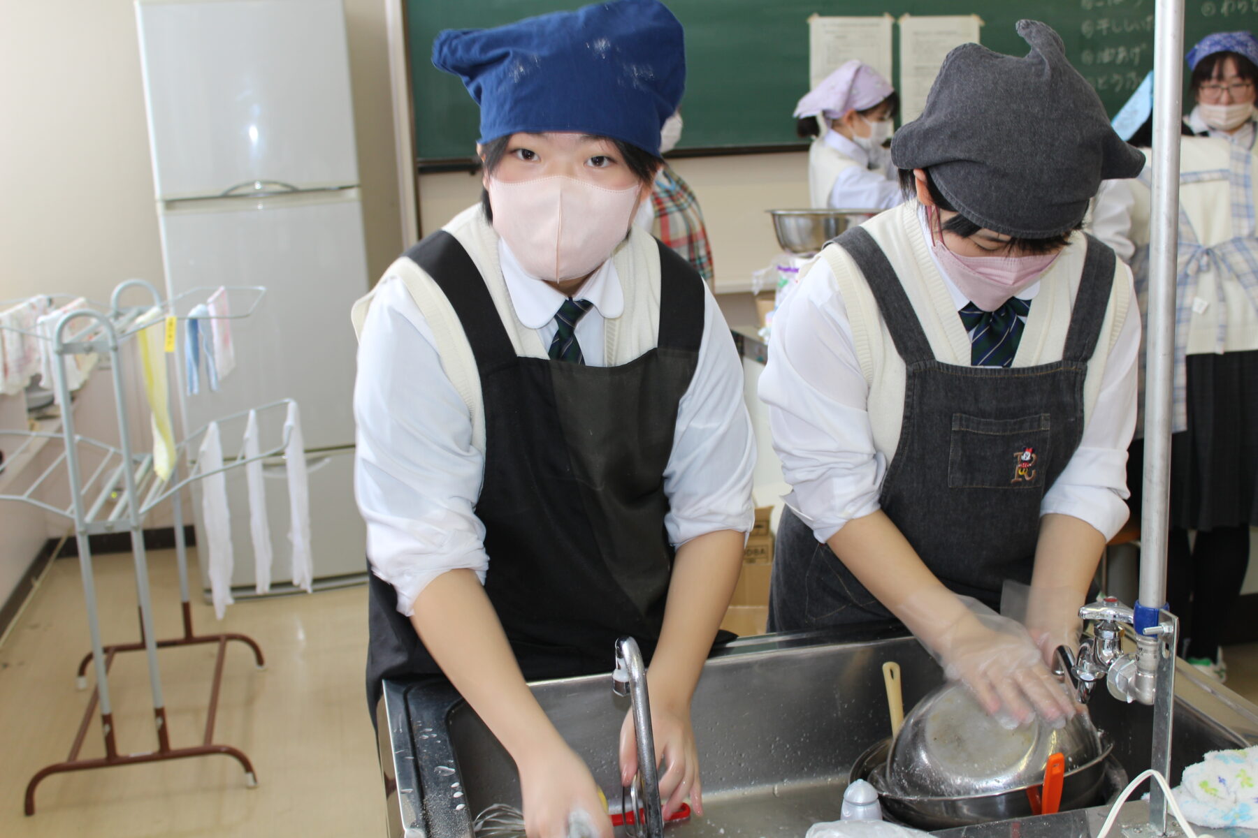 郷土料理体験　１・２年生　その９ 10枚目写真