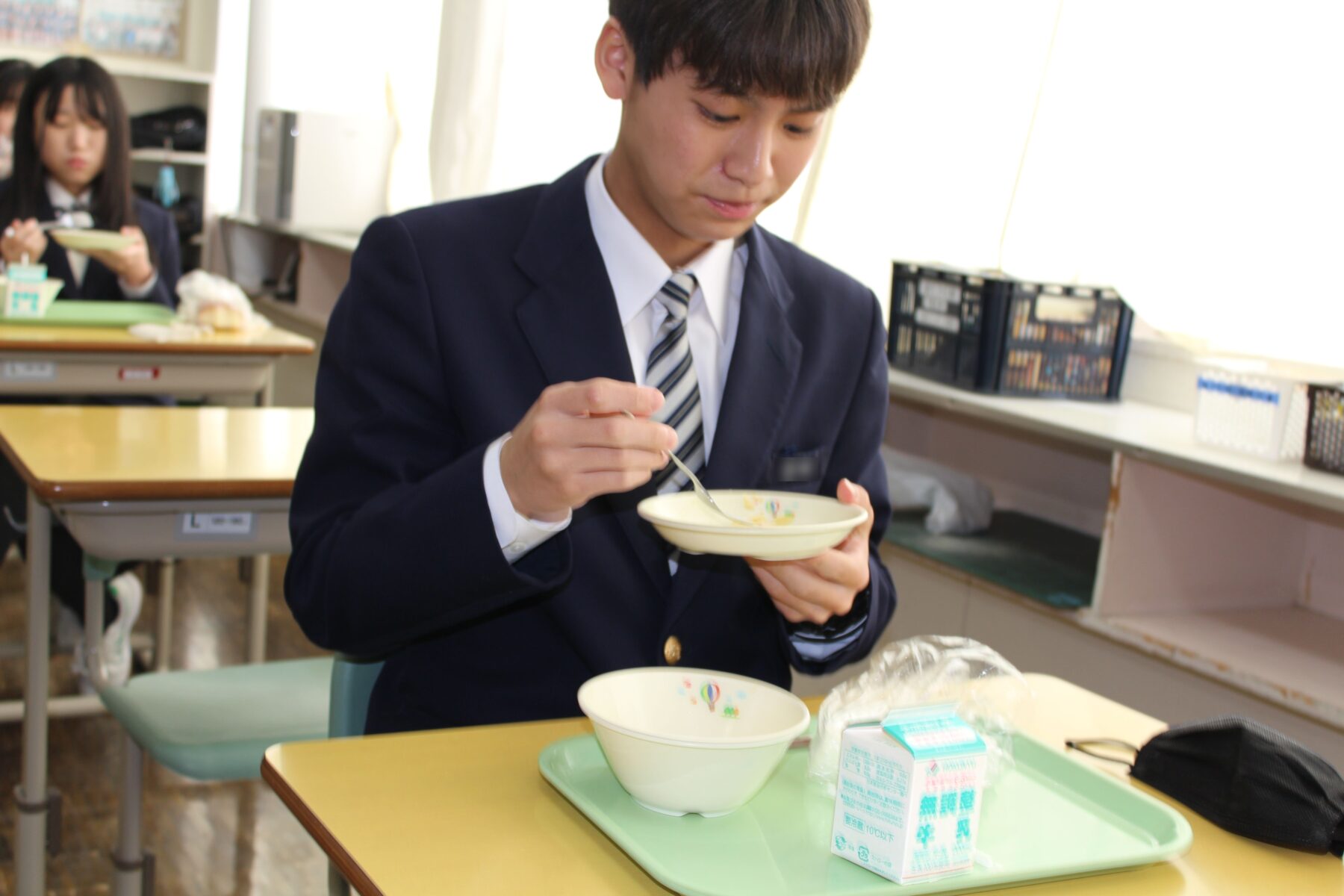 楽しい給食 9枚目写真