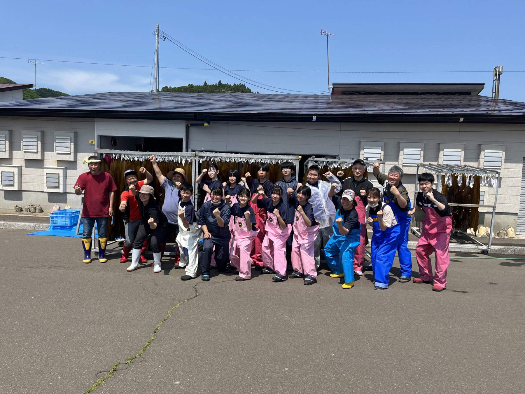 2年生総合　コンブ漁体験 10枚目写真