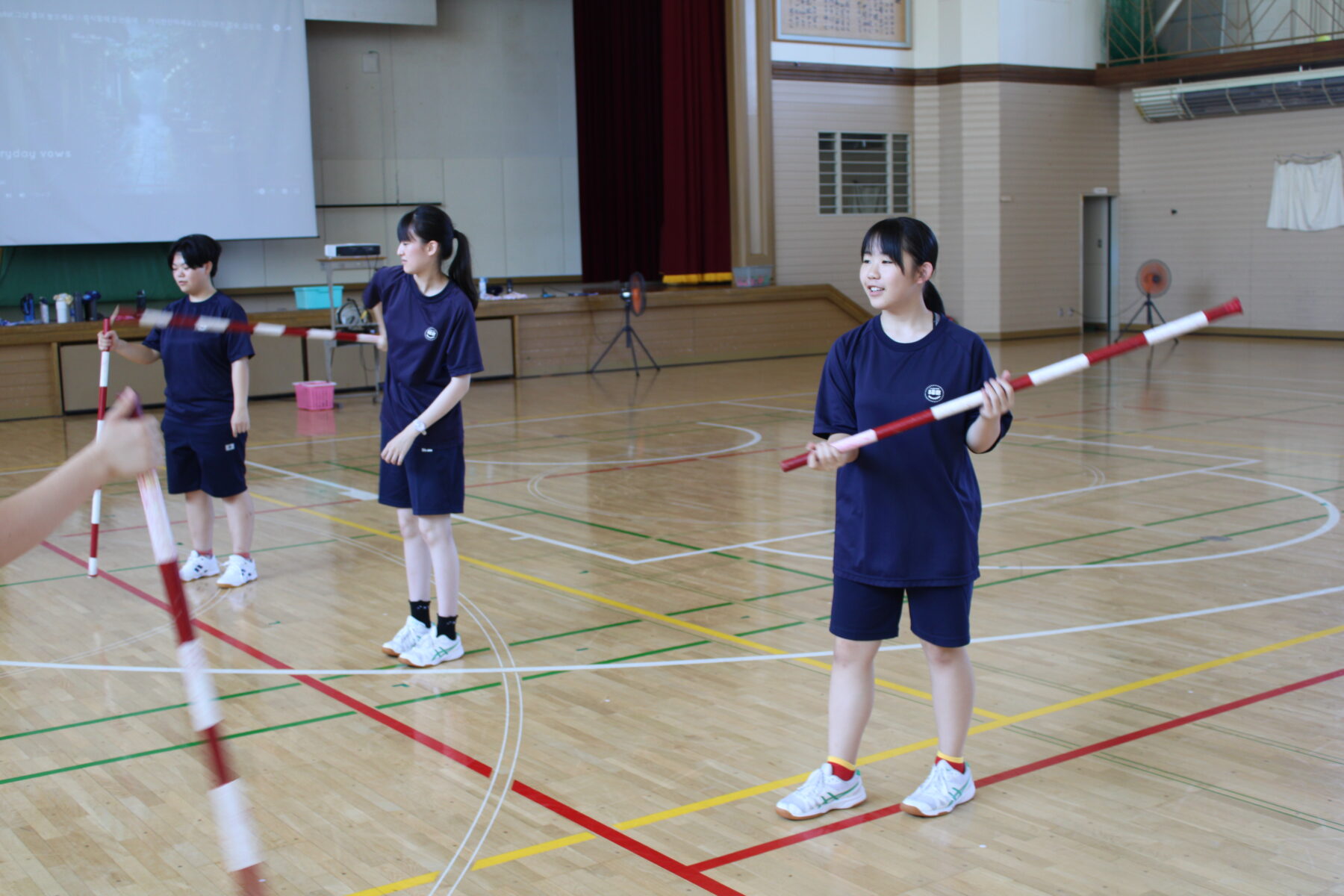 総合的な学習　全校生徒による地域伝統芸能体験会 6枚目写真