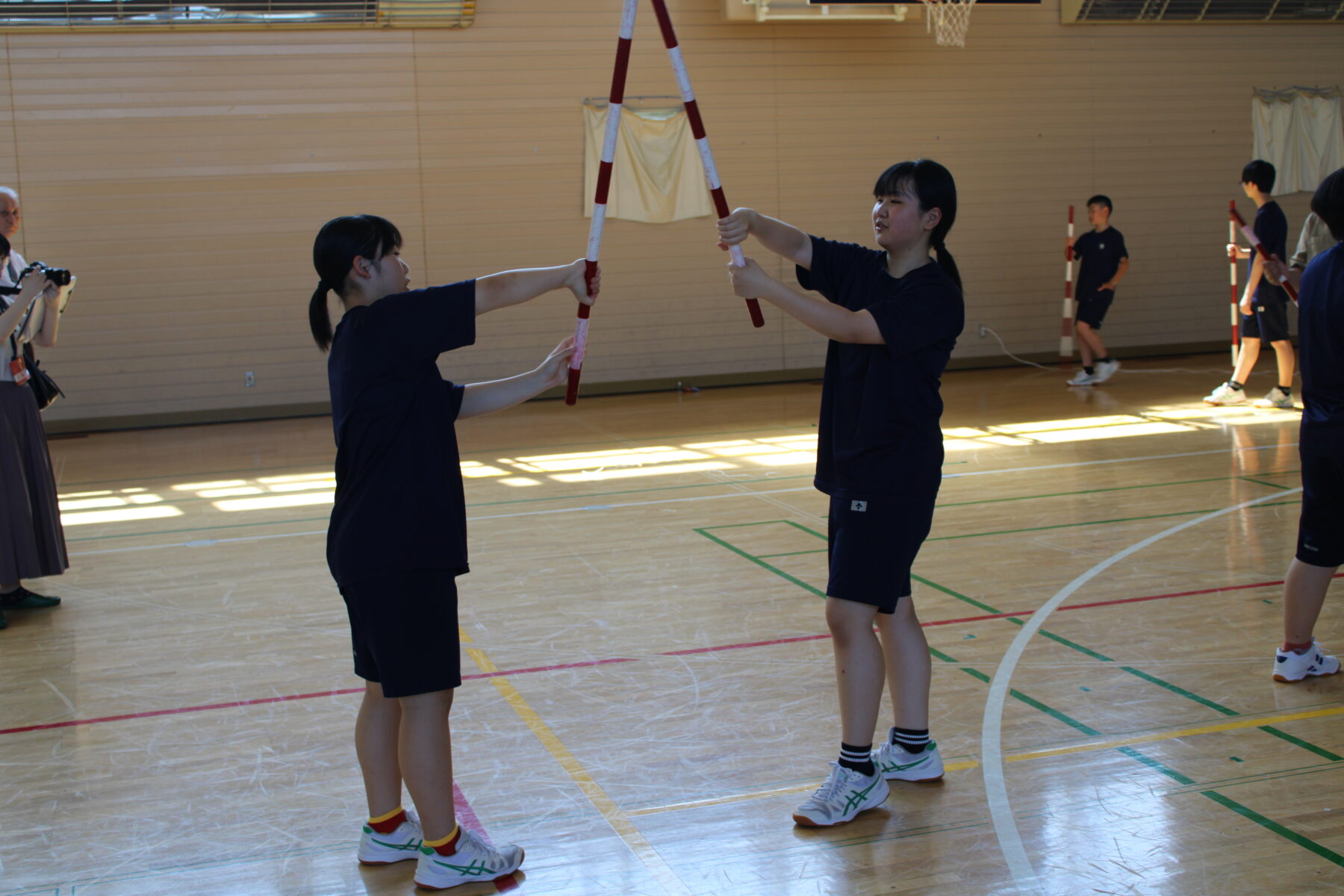 総合的な学習　全校生徒による地域伝統芸能体験会 7枚目写真