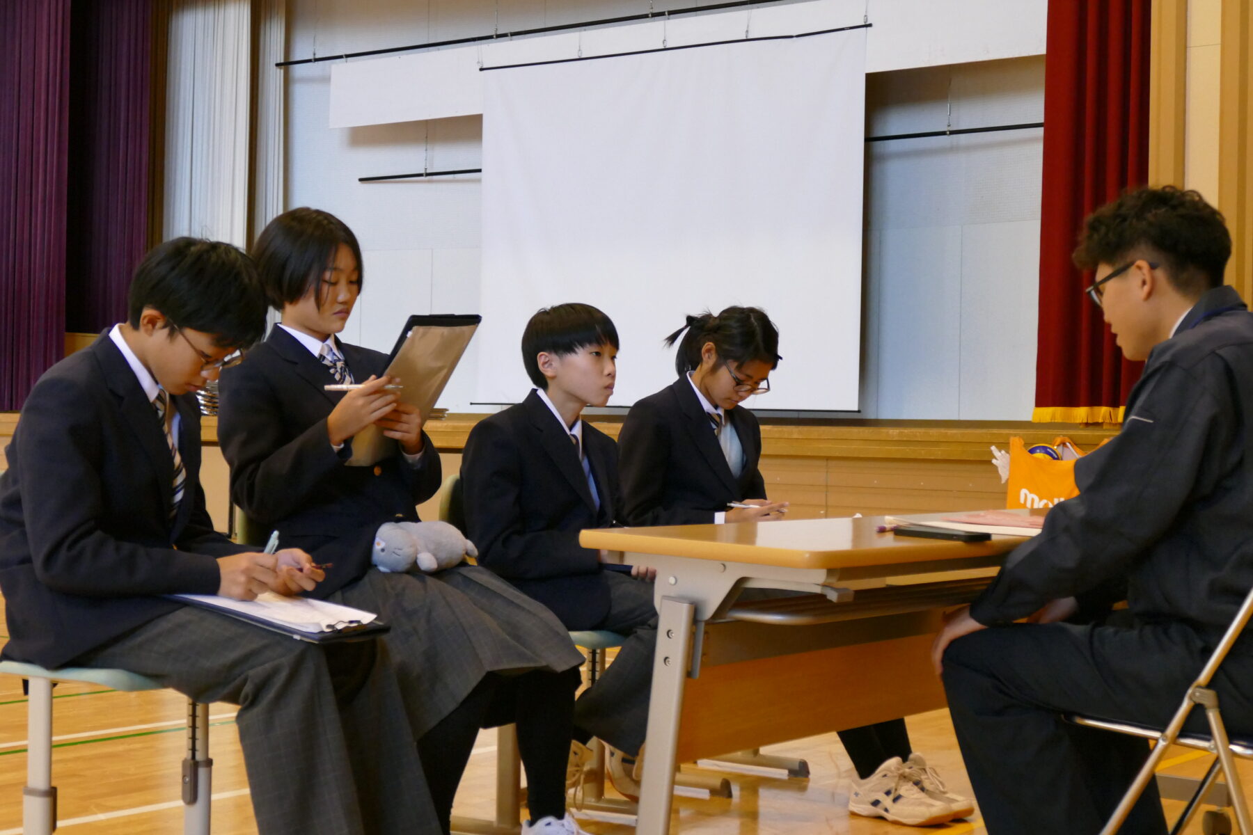 １年生総合　職場講話 9枚目写真