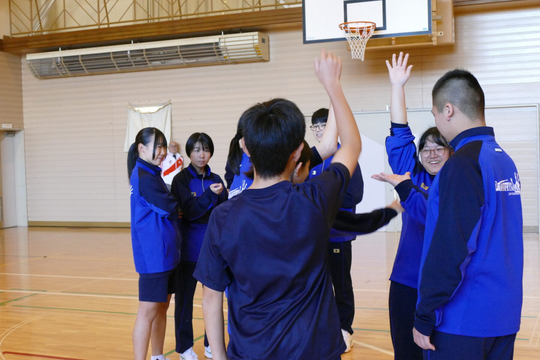 全校体育（バレーボール） 4枚目写真