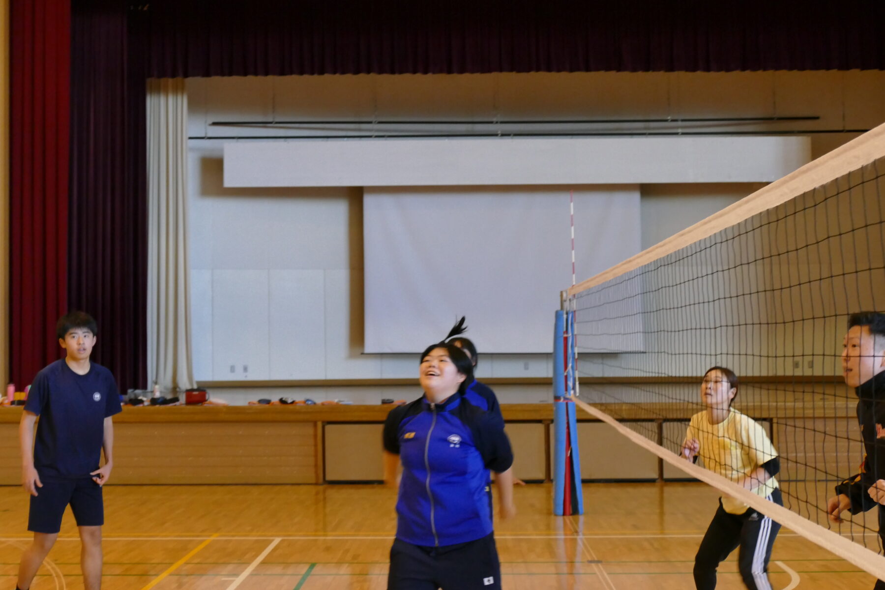 全校体育（バレーボール） 3枚目写真