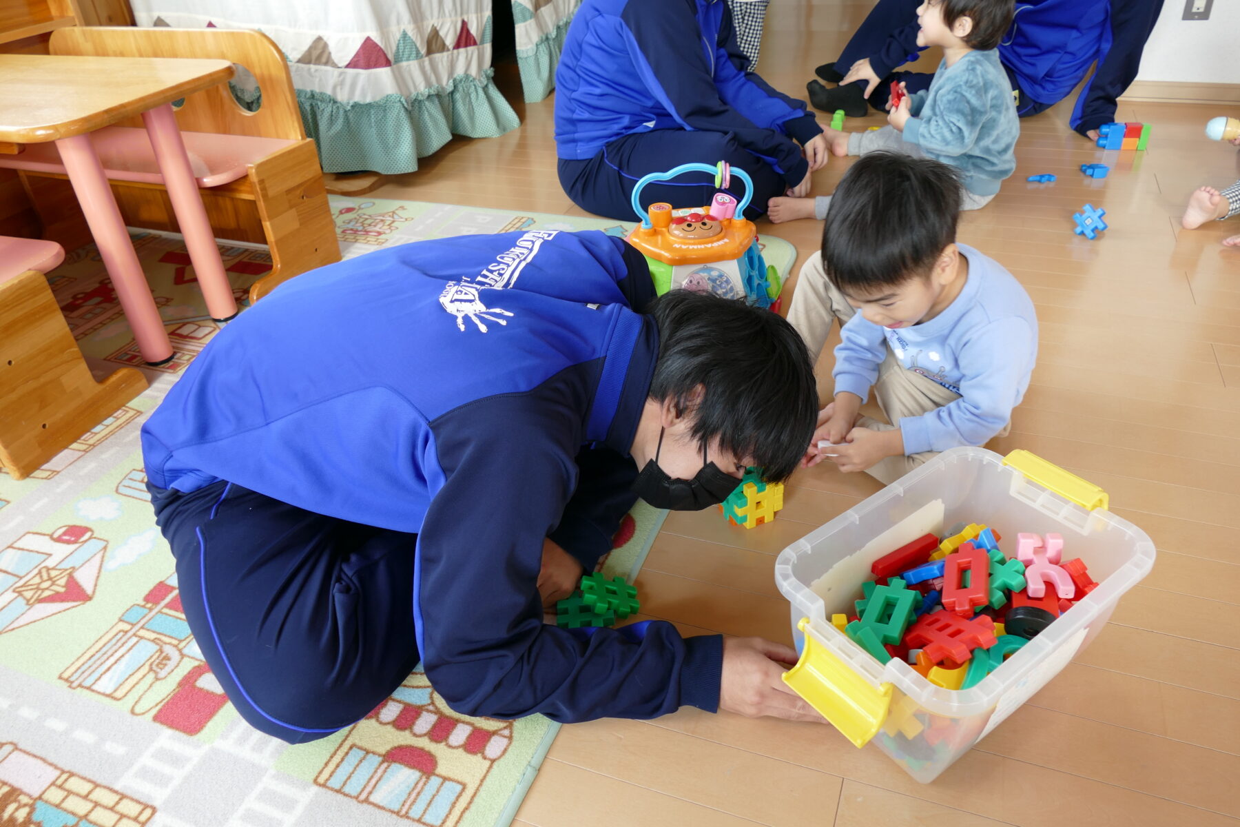 ３年生家庭科　保育実習 4枚目写真