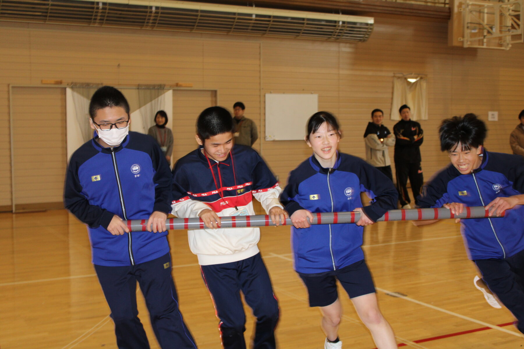 １，２年生　長崎県松浦市生徒交流（レクリエーション） 8枚目写真