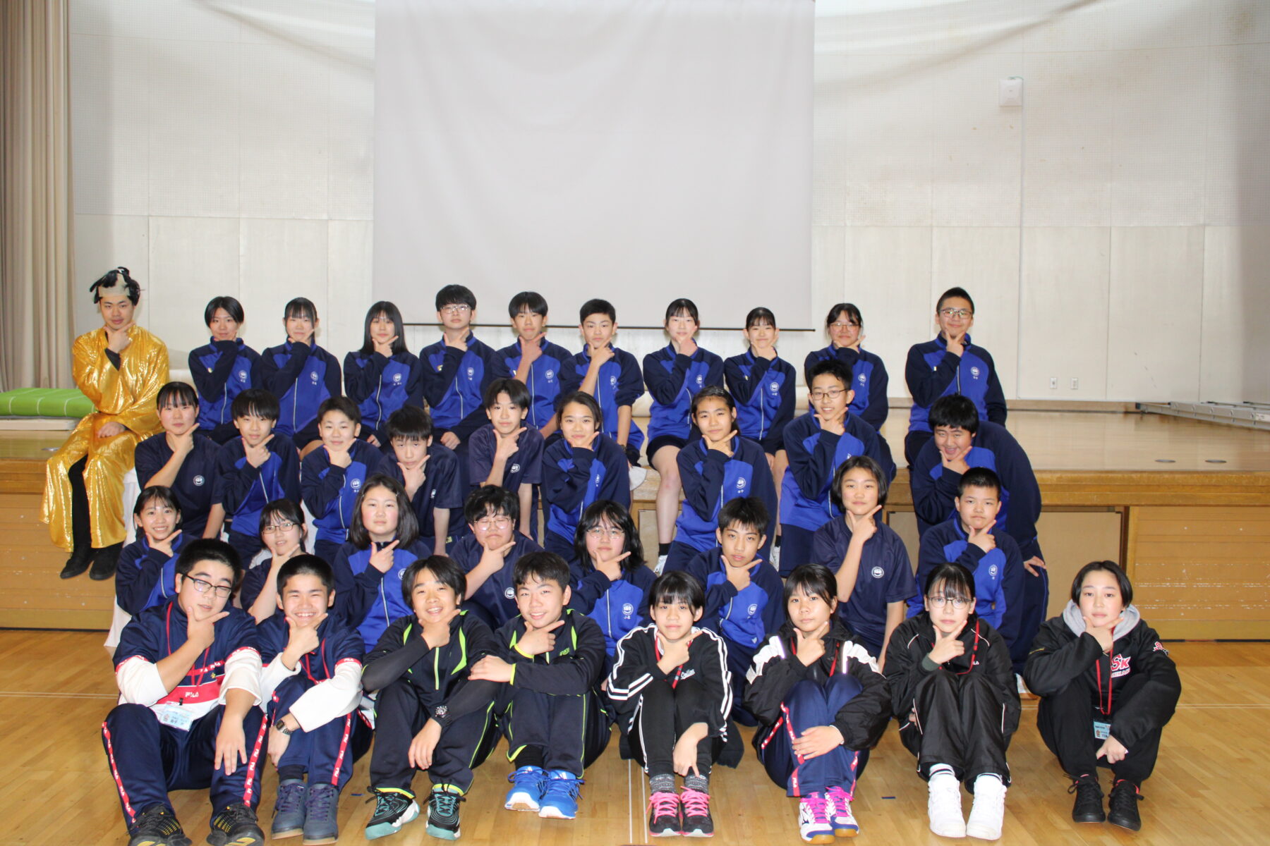 １，２年生　長崎県松浦市生徒交流（レクリエーション） 1枚目写真