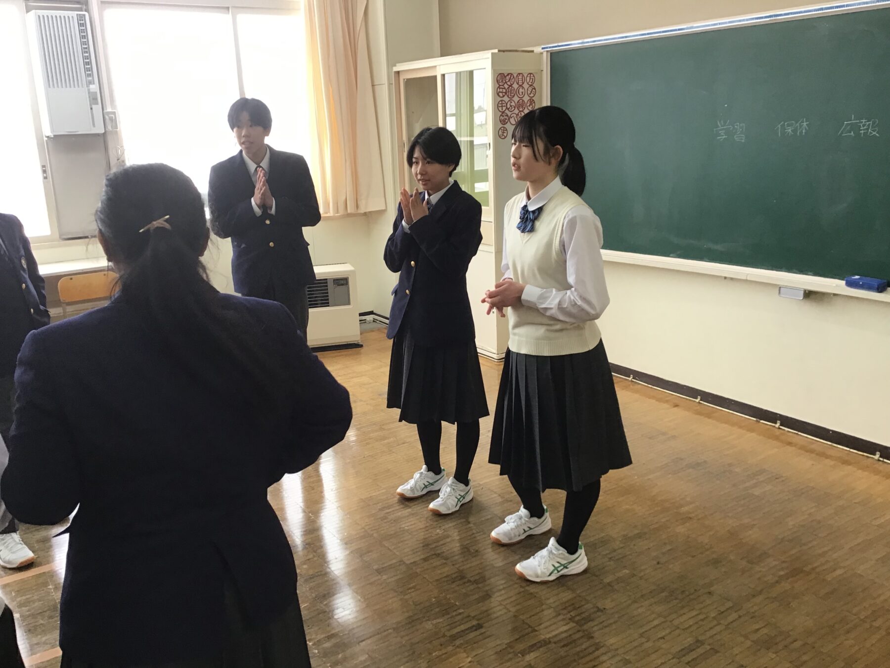 ２年生学級レクリエーション 10枚目写真
