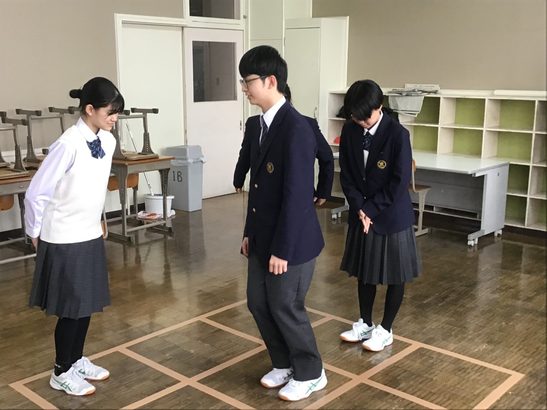 ２年生学級レクリエーション 4枚目写真