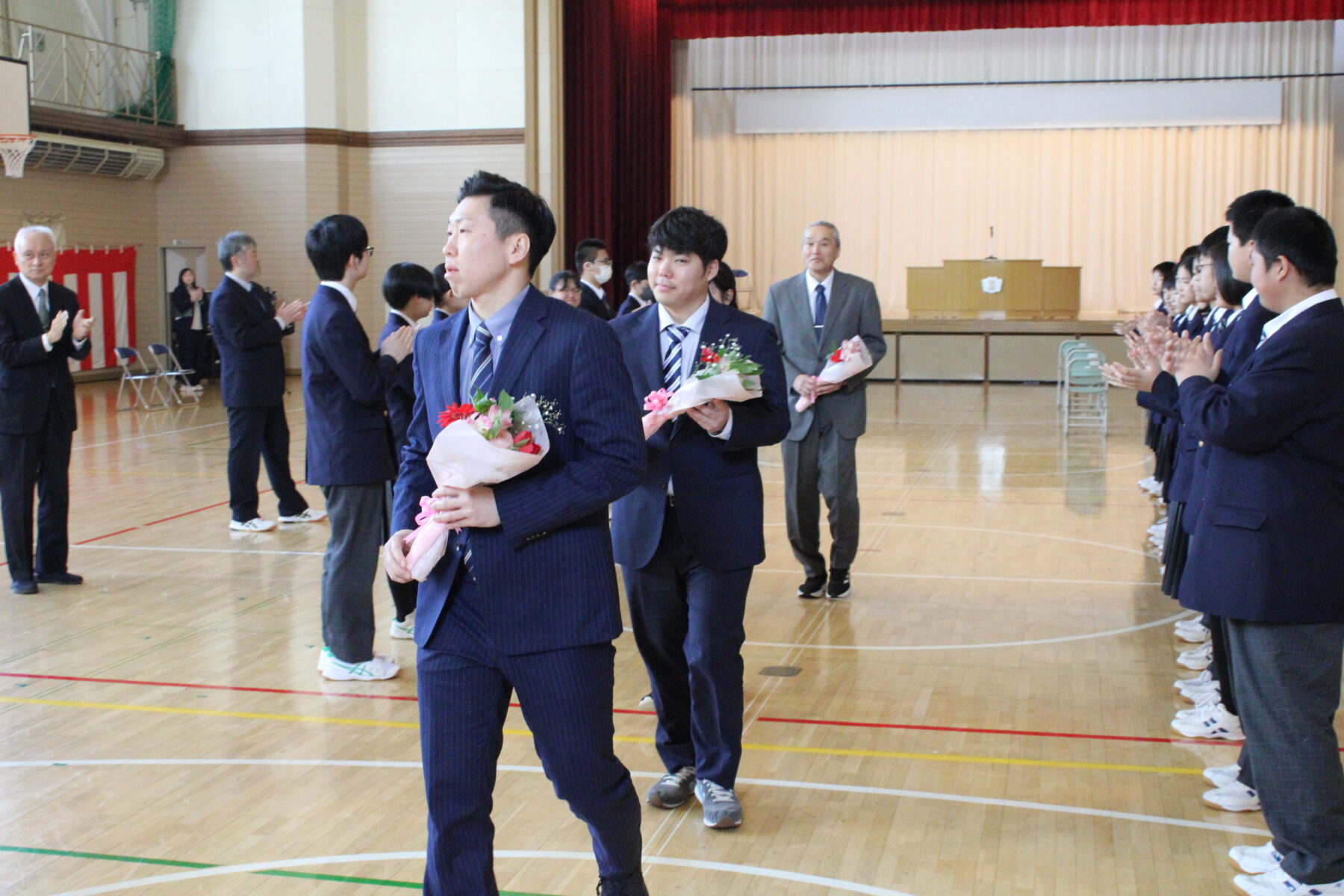 修了式・離任式 9枚目写真