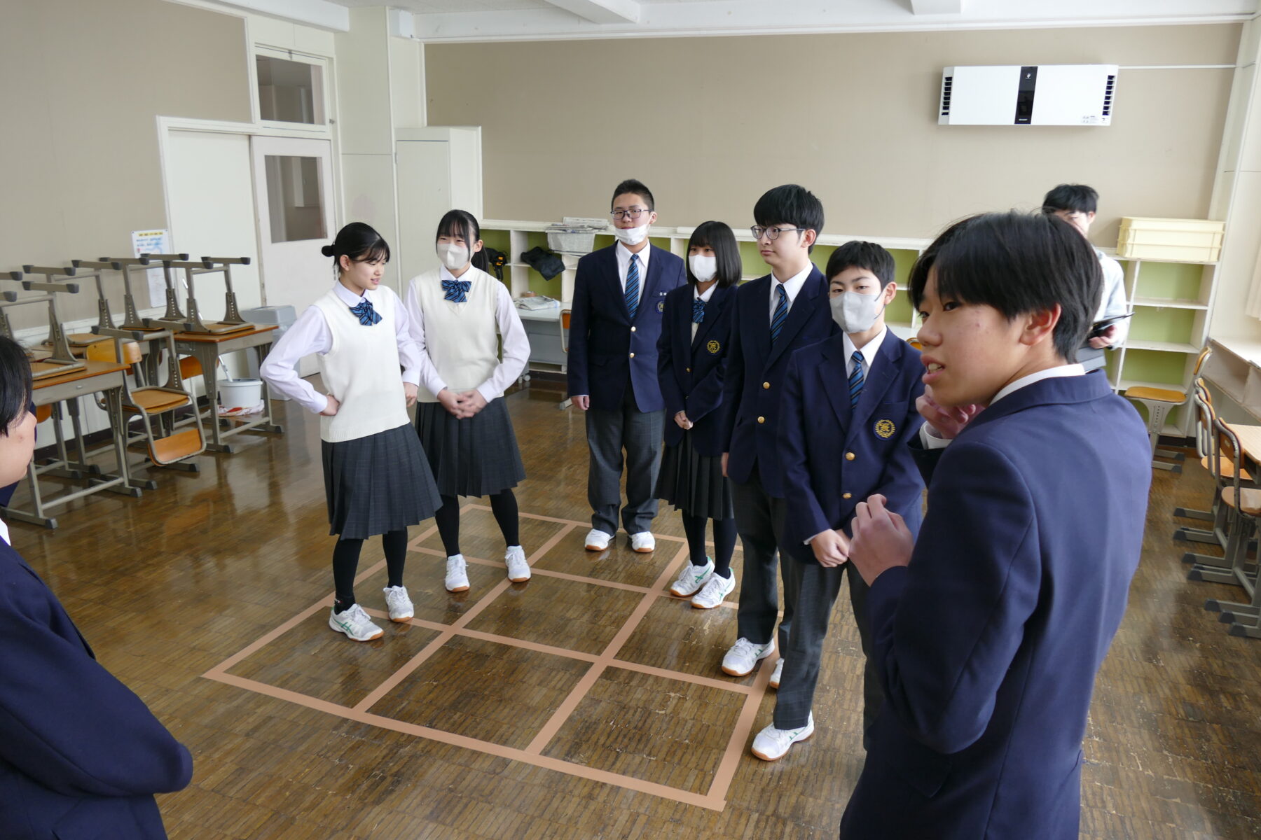 ２年生学級レクリエーション 6枚目写真