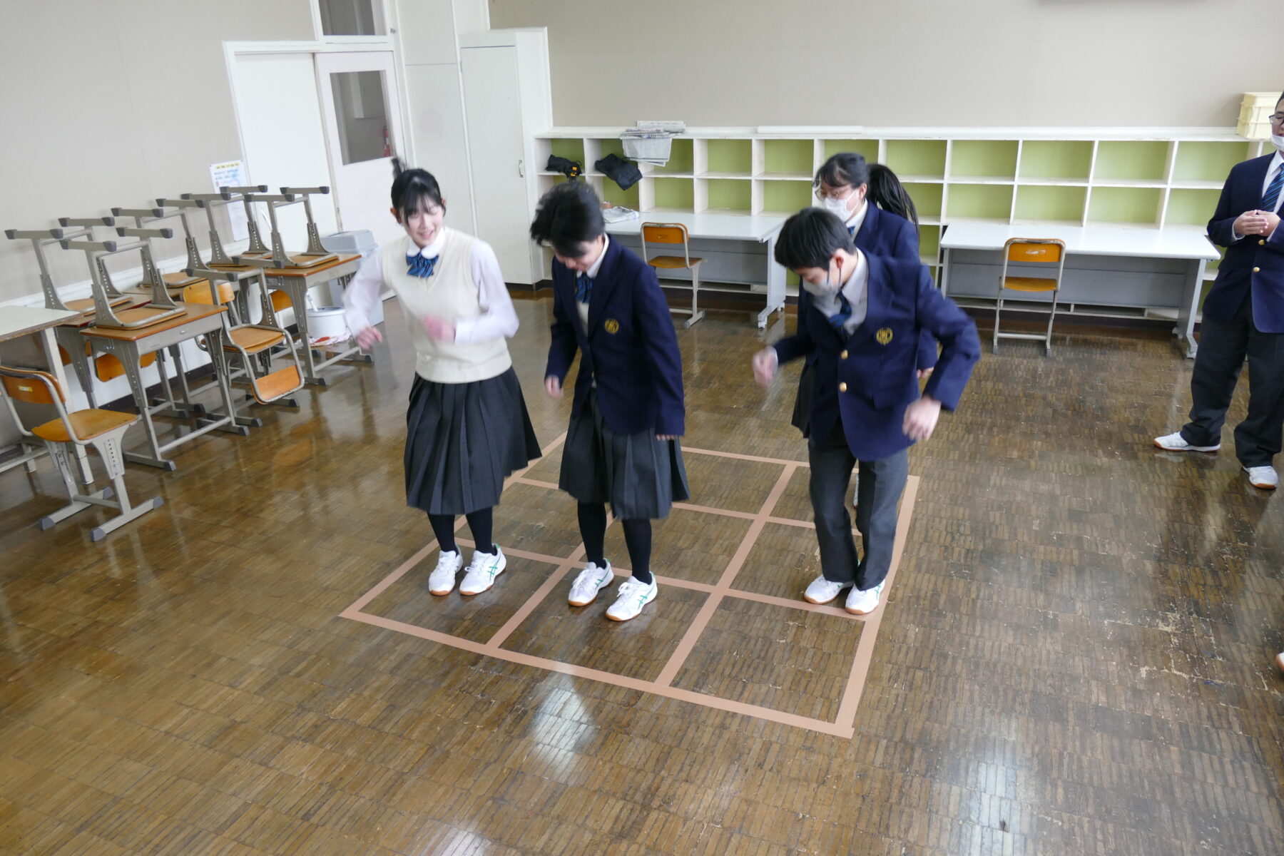 ２年生学級レクリエーション 7枚目写真