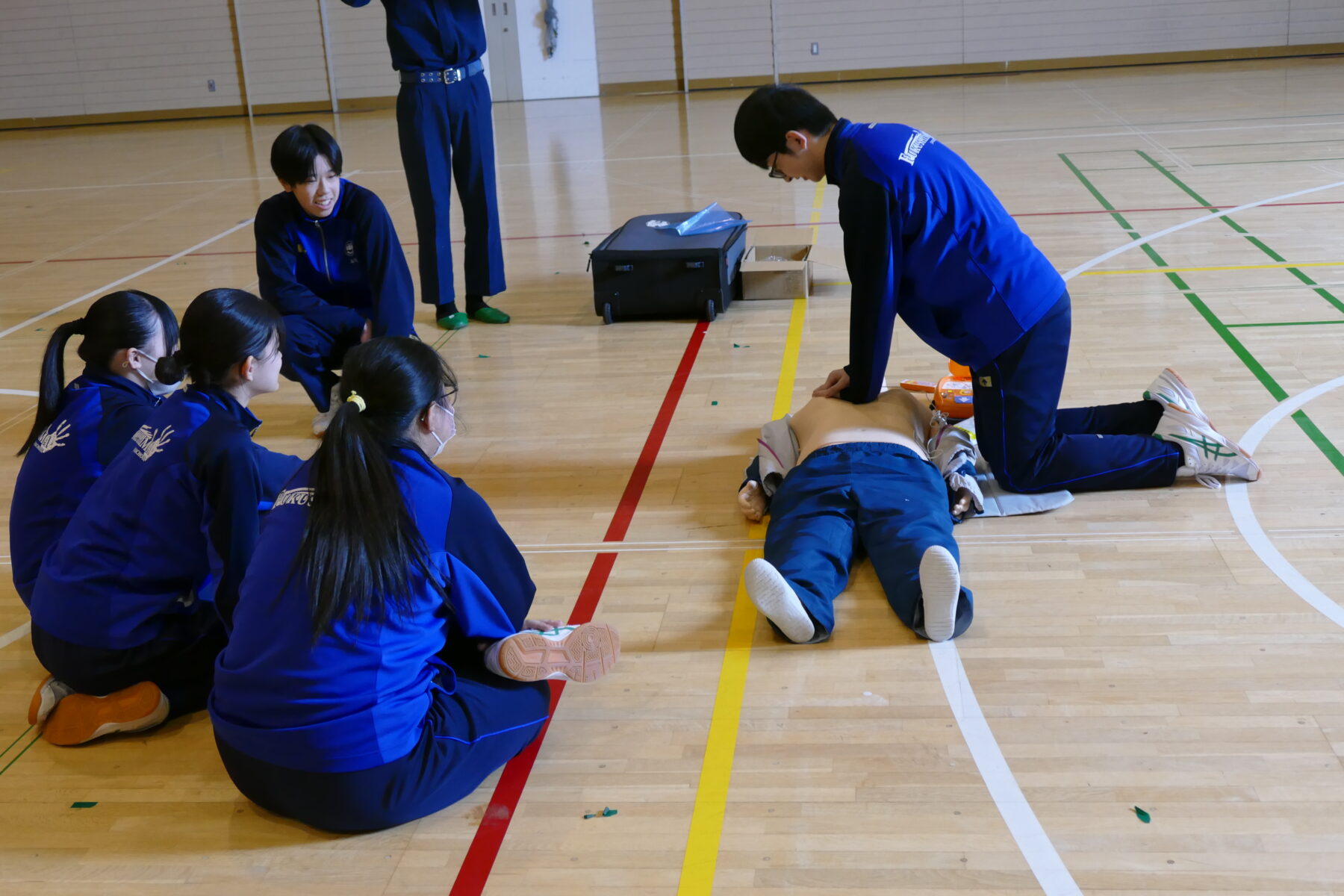 ２年生　救命救急講習 9枚目写真