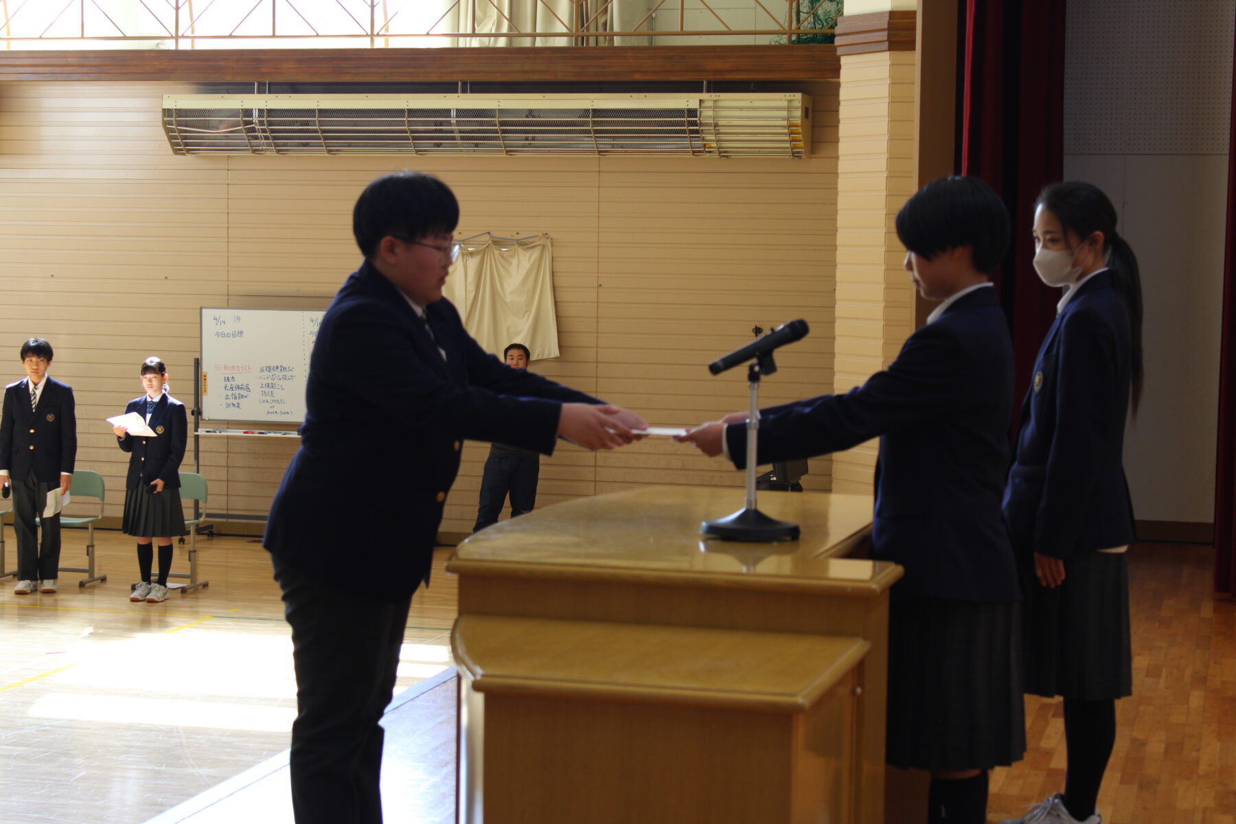 ４月１４日認証式 4枚目写真