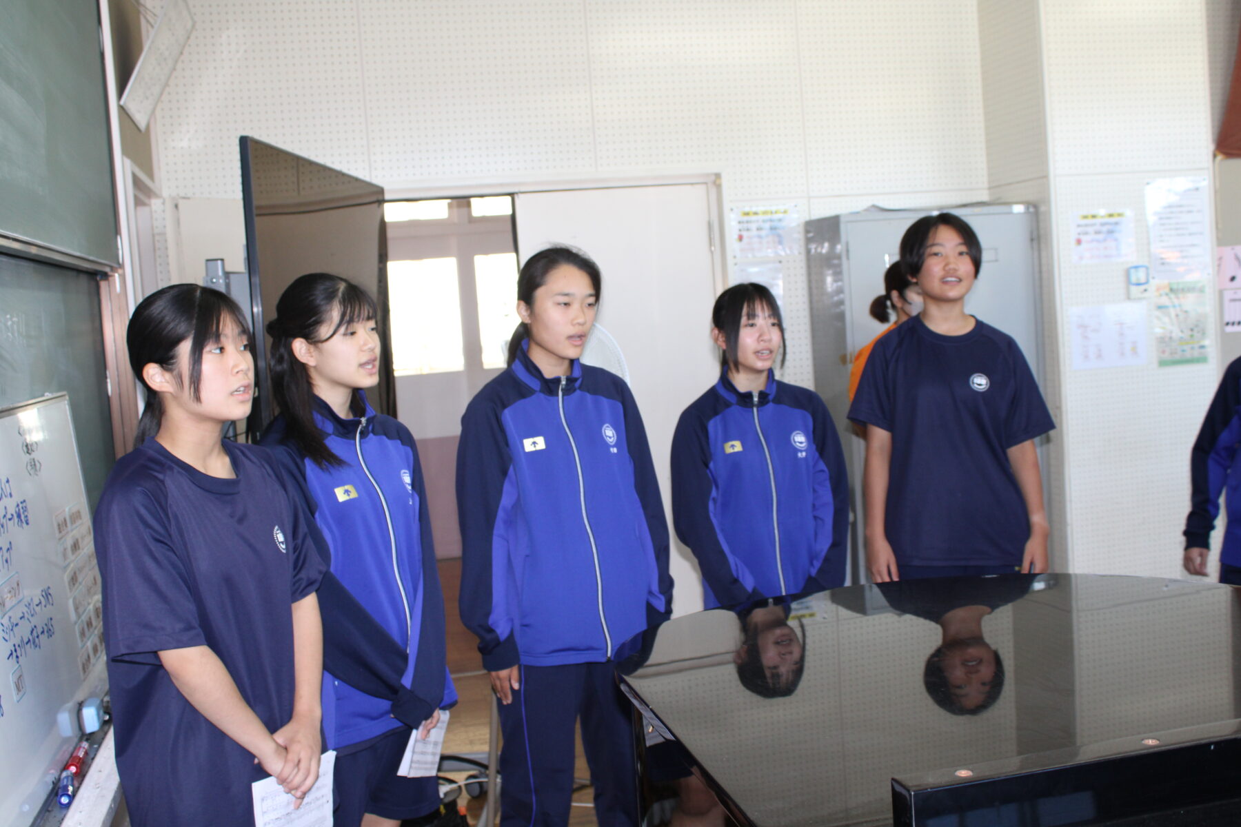 ９月１７日全校合唱 4枚目写真