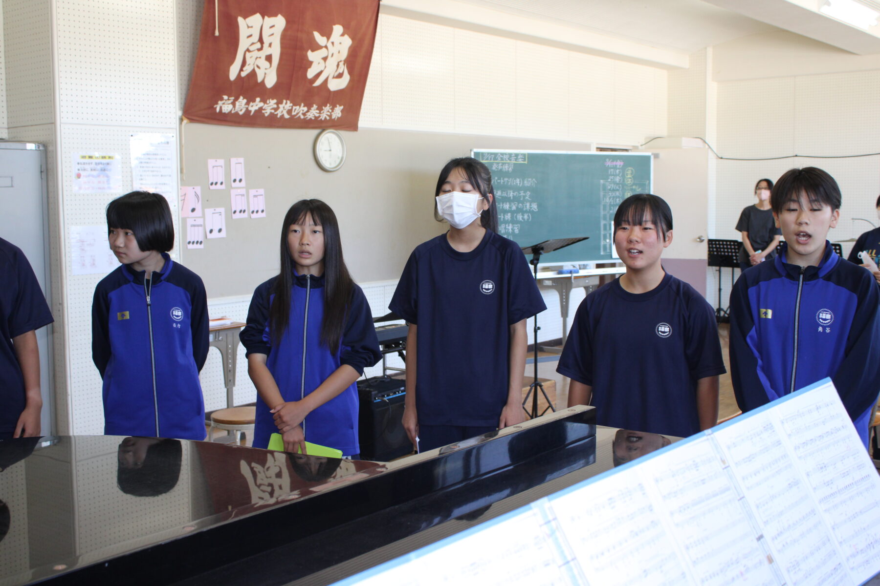 ９月１７日全校合唱 3枚目写真