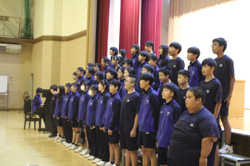 ９月２５日全校合唱②